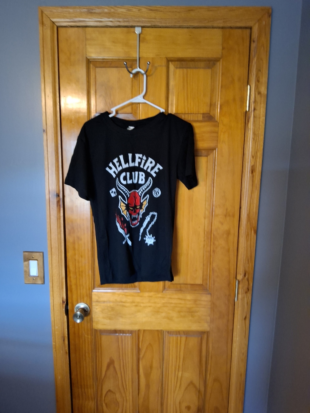 Hellfire Club Men's Black Graphic Tee
